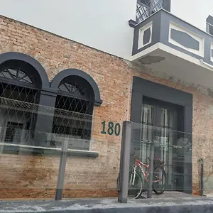 https://hostel-youkoso.santa-catarina-brasil.com